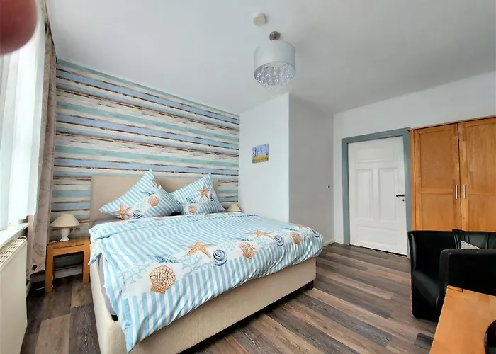 Backbord Und Steuerbord * Sassnitz