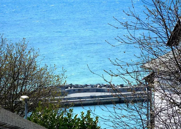 Backbord Und Steuerbord * Sassnitz